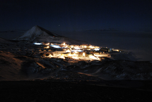 mcmurdo_winter-2-500x335