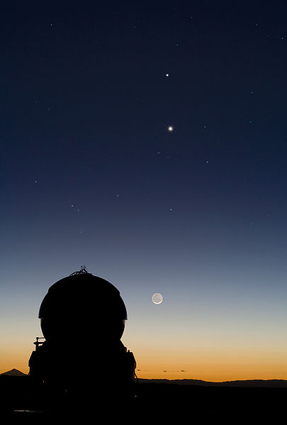 Mercury,_Venus_and_the_Moon_Align