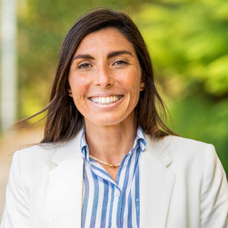 Portrait of Estefanía Pihen González, Chief of Education and Learning at Cal Academy