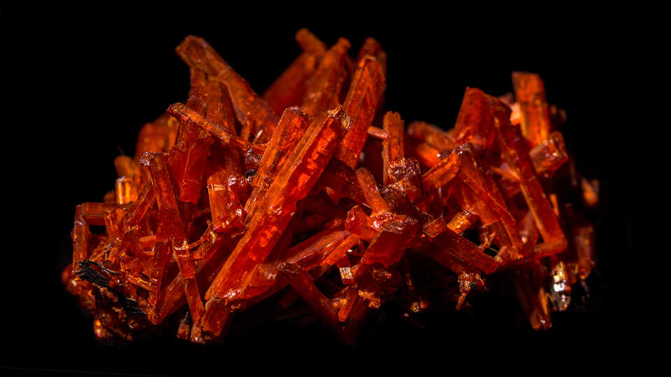 Crocoite specimen